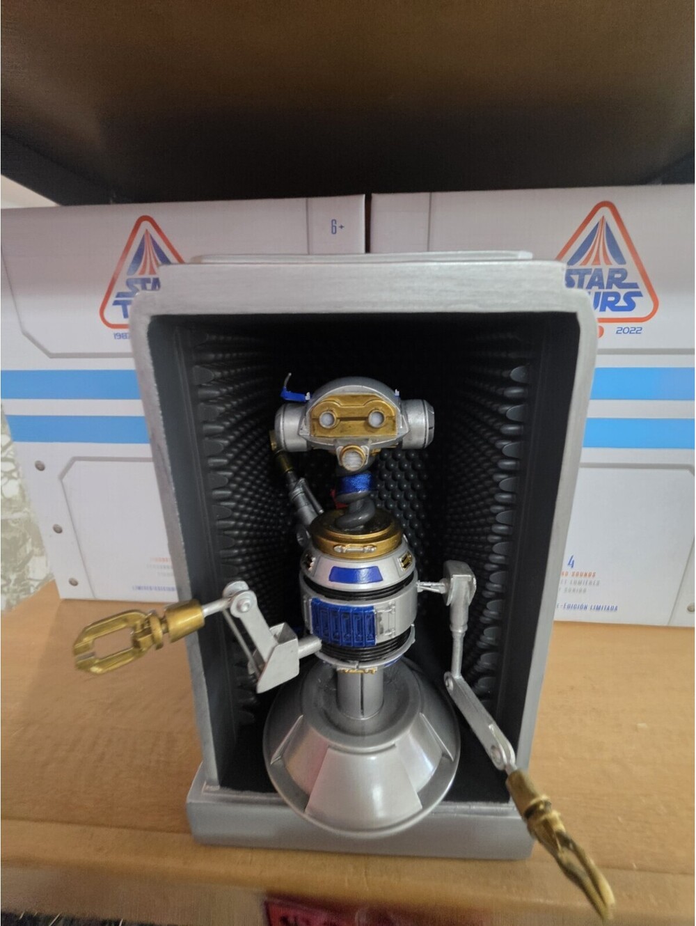 Disney Parks Star Tours 35th Anniversary RX-24 Droid Lights Sounds LE1000 NIB